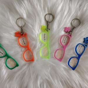 LLAVERO FORMA DE GAFAS PERSONALIZADO